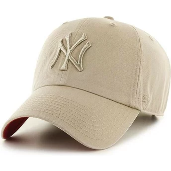 Boné curvo bege com logo bege da New York Yankees MLB Clean Up da 47 Brand