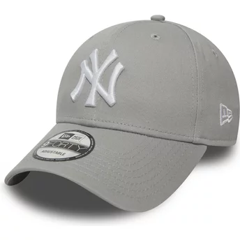 Boné curvo cinza ajustável 9FORTY Essential da New York Yankees MLB da New Era