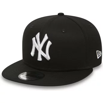 Boné plano preto snapback 9FIFTY White on Black da New York Yankees MLB da New Era
