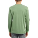 camiseta-manga-comprida-verde-deadly-stone-dark-kelly-da-volcom