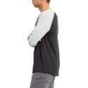 camiseta-manga-comprida-preto-e-cinza-pen-heather-grey-da-volcom