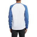 camiseta-manga-comprida-azul-e-branco-pen-blue-drift-da-volcom