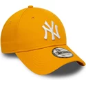 bone-curvo-amarelo-ajustavel-9forty-league-essential-da-new-york-yankees-mlb-da-new-era