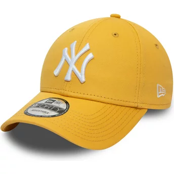 Boné curvo amarelo ajustável 9FORTY League Essential da New York Yankees MLB da New Era