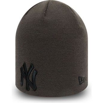 Gorro cinza com logo preto Skull Knit League Essential da New York Yankees MLB da New Era