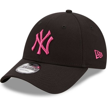 Boné curvo preto ajustável com logo rosa 9FORTY League Essential da New York Yankees MLB da New Era