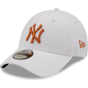 Boné curvo branco ajustável com logo castanho 9FORTY League Essential da New York Yankees MLB da New Era