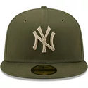 bone-plano-verde-justo-59fifty-league-essential-da-new-york-yankees-mlb-da-new-era