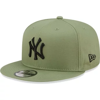 Boné plano verde snapback com logo preto 9FIFTY League Essential da New York Yankees MLB da New Era