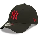 bone-curvo-preto-ajustavel-com-logo-vermelho-9forty-league-essential-da-new-york-yankees-mlb-da-new-era