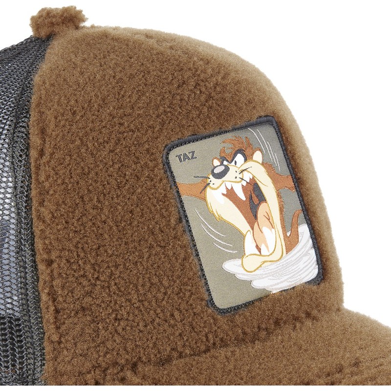 bone-trucker-castanho-pele-de-carneiro-demonio-da-tasmania-fur1-taz2-looney-tunes-da-capslab