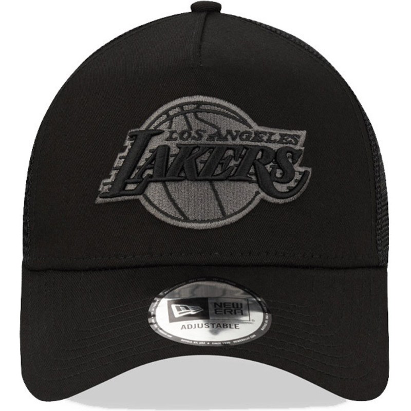 bone-trucker-preto-com-logo-preto-9forty-a-frame-tonal-da-los-angeles-lakers-nba-da-new-era