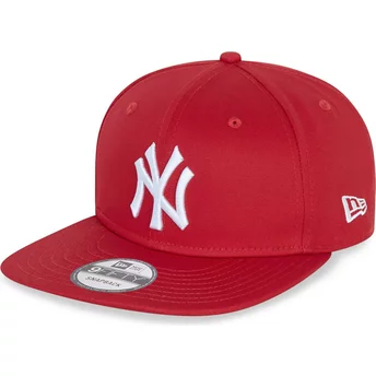 Boné plano vermelho snapback 9FIFTY Essential da New York Yankees MLB da New Era