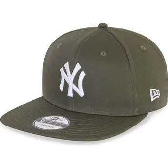 Boné plano verde snapback 9FIFTY Essential da New York Yankees MLB da New Era