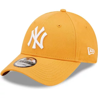 Boné curvo laranja ajustável 9FORTY League Essential da New York Yankees MLB da New Era