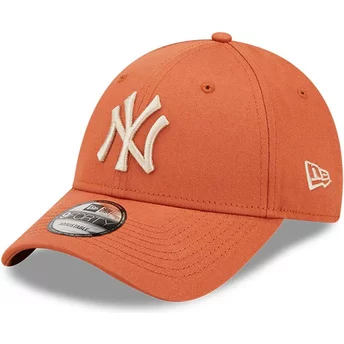 Boné curvo laranja ajustável com logo bege 9FORTY League Essential da New York Yankees MLB da New Era