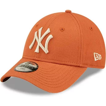 Boné curvo laranja ajustável para criança com logo bege 9FORTY League Essential da New York Yankees MLB da New Era