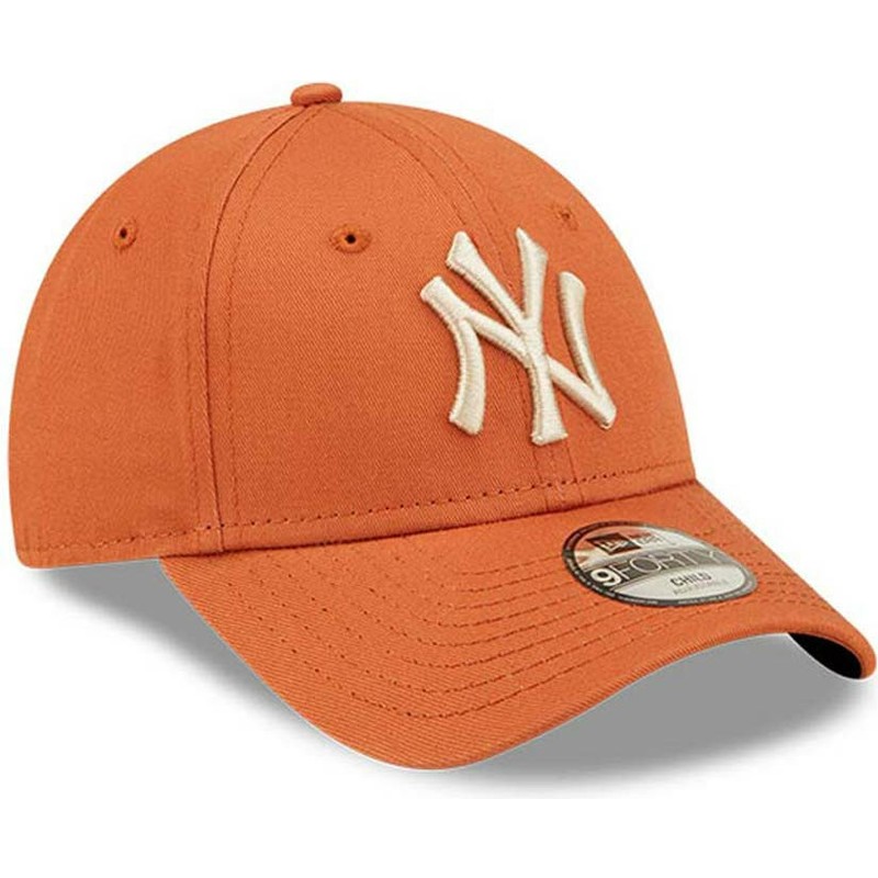 bone-curvo-laranja-ajustavel-para-crianca-com-logo-bege-9forty-league-essential-da-new-york-yankees-mlb-da-new-era