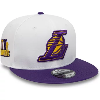 Boné plano branco e violeta snapback 9FIFTY Crown Patches Champions da Los Angeles Lakers NBA da New Era