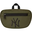 pacote-da-cintura-verde-com-logo-preto-micro-da-new-york-yankees-mlb-da-new-era