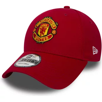 Boné curvo vermelho ajustável 9FORTY Essential do Manchester United Football Club da New Era