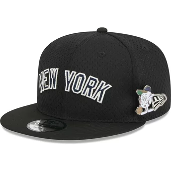 Boné plano preto snapback 9FIFTY Post-Up Pin da New York Yankees MLB da New Era