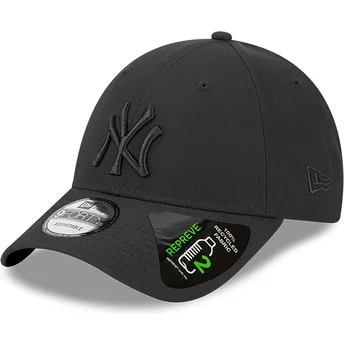 Boné curvo preto ajustável com logo preto 9FORTY REPREVE Outline da New York Yankees MLB da New Era