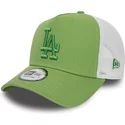 bone-trucker-verde-e-branco-com-logo-verde-a-frame-league-essential-da-los-angeles-dodgers-mlb-da-new-era