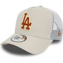 bone-trucker-bege-e-branco-com-logo-castanho-a-frame-boucle-da-los-angeles-dodgers-mlb-da-new-era