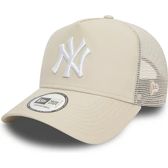 Boné trucker bege com logo branco A Frame League Essential da New York Yankees MLB da New Era