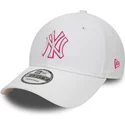 bone-curvo-branco-ajustavel-com-logo-rosa-9forty-team-outline-da-new-york-yankees-mlb-da-new-era