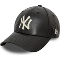 bone-curvo-preto-ajustavel-9forty-leather-da-new-york-yankees-mlb-da-new-era