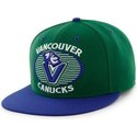 bone-plano-verde-e-azul-snapback-dos-vancouver-canucks-nhl-da-47-brand