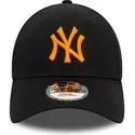 bone-curvo-preto-ajustavel-com-logo-laranja-9forty-league-essential-da-new-york-yankees-mlb-da-new-era