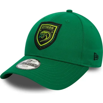 Boné curvo verde snapback para criança 9FORTY da Slytherin Harry Potter da New Era