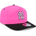 bone-curvo-rosa-e-preto-snapback-golfer-chrome-logo-da-new-york-yankees-mlb-da-new-era