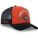 bone-trucker-laranja-e-preto-crew17-da-von-dutch