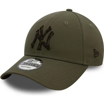 Boné curvo verde ajustável 9FORTY Seasonal Infill da New York Yankees MLB da New Era