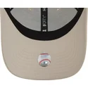 bone-curvo-bege-ajustavel-com-logo-violeta-9forty-repreve-mini-logo-da-new-york-yankees-mlb-da-new-era