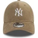 bone-curvo-bege-ajustavel-9forty-cord-da-new-york-yankees-mlb-da-new-era