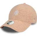 bone-curvo-rosa-ajustavel-para-mulheres-9forty-borg-da-new-york-yankees-mlb-da-new-era