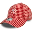 bone-curvo-rosa-ajustavel-para-mulheres-9forty-houndstooth-da-new-york-yankees-mlb-da-new-era