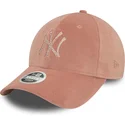 bone-curvo-rosa-ajustavel-para-mulheres-9forty-velour-diamante-da-new-york-yankees-mlb-da-new-era