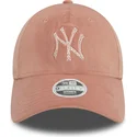 bone-curvo-rosa-ajustavel-para-mulheres-9forty-velour-diamante-da-new-york-yankees-mlb-da-new-era