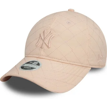 Boné curvo rosa ajustável para mulheres 9TWENTY Padded da New York Yankees MLB da New Era