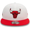 bone-plano-branco-e-vermelho-snapback-9fifty-white-crown-patch-da-chicago-bulls-nba-da-new-era