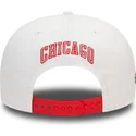 bone-plano-branco-e-vermelho-snapback-9fifty-white-crown-patch-da-chicago-bulls-nba-da-new-era