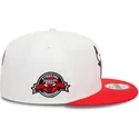 bone-plano-branco-e-vermelho-snapback-9fifty-white-crown-patch-da-chicago-bulls-nba-da-new-era