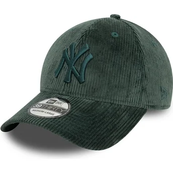 Boné curvo verde justo com logo verde 39FIRTY Cord da New York Yankees MLB da New Era