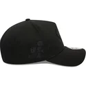 bone-curvo-preto-snapback-com-logo-preto-9forty-e-frame-monochrome-da-chicago-bulls-nba-da-new-era